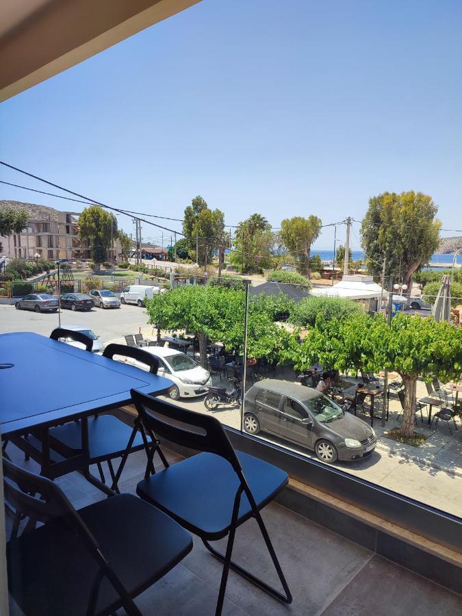 Seaview-Apartments ปาไลยาโฟไกยา ภายนอก รูปภาพ