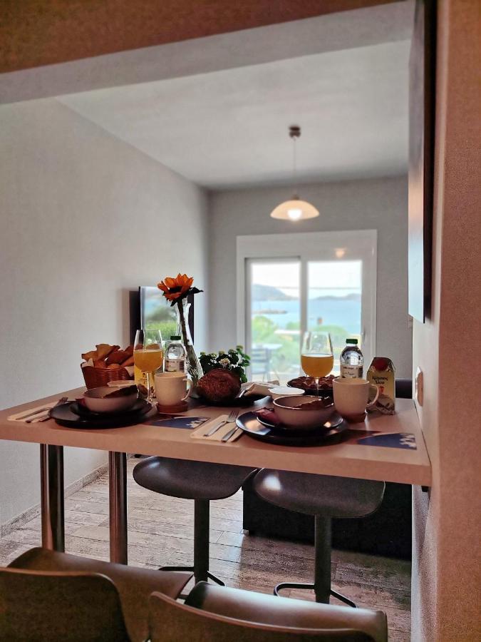 Seaview-Apartments ปาไลยาโฟไกยา ภายนอก รูปภาพ