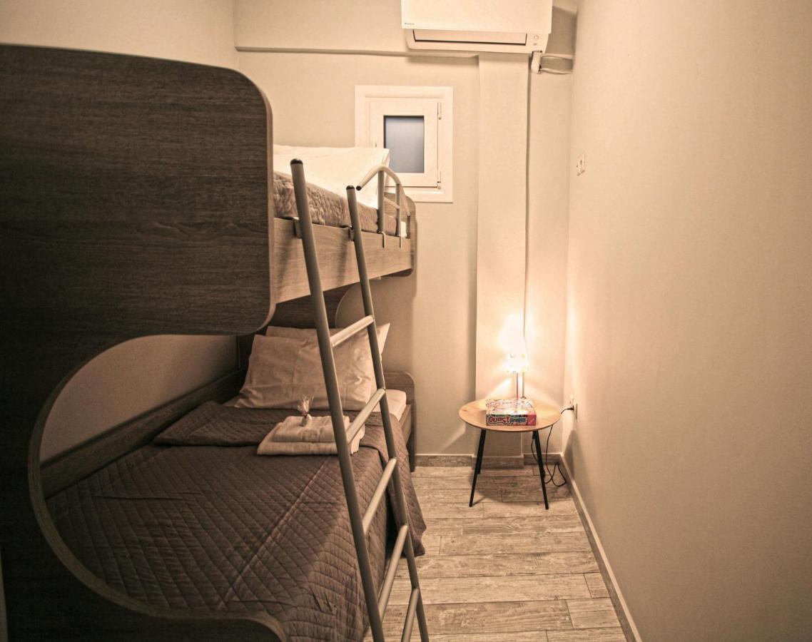 Seaview-Apartments ปาไลยาโฟไกยา ภายนอก รูปภาพ